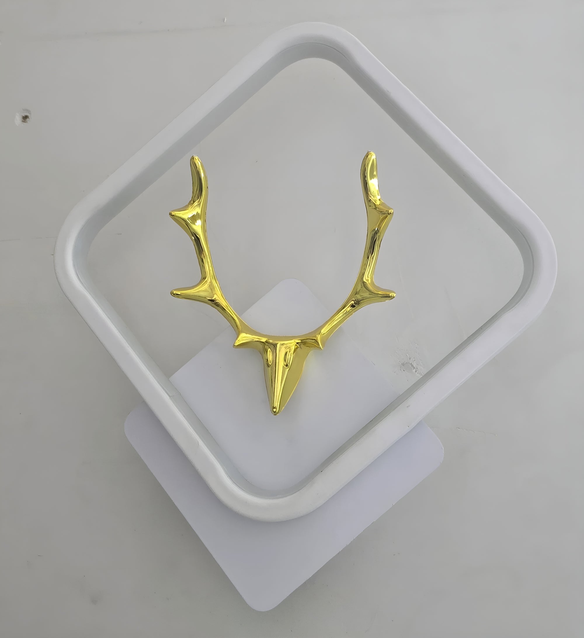 Luxury Golden Markhor Wall Light