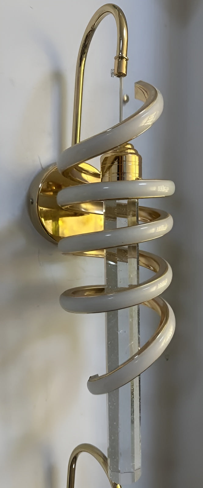 Luxury Spiral Crystal Glass LED Wall Light